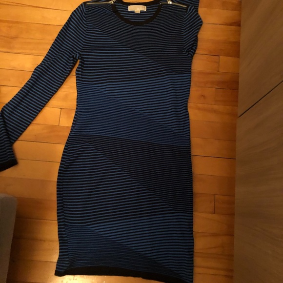 Michael Kors dress - Picture 2 of 3